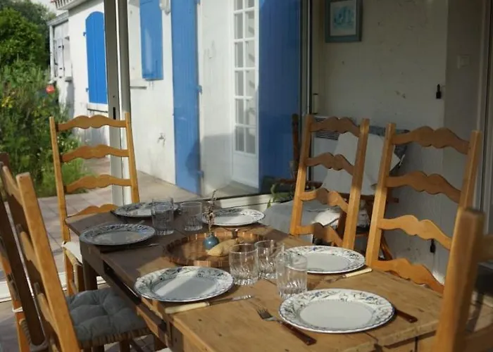 Maison Vendéenne Familiale Hébergement de vacances *